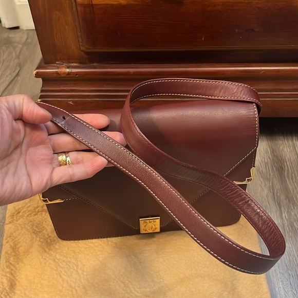 Pre loved Cartier bag with authenticity card - Picture 4 of 12